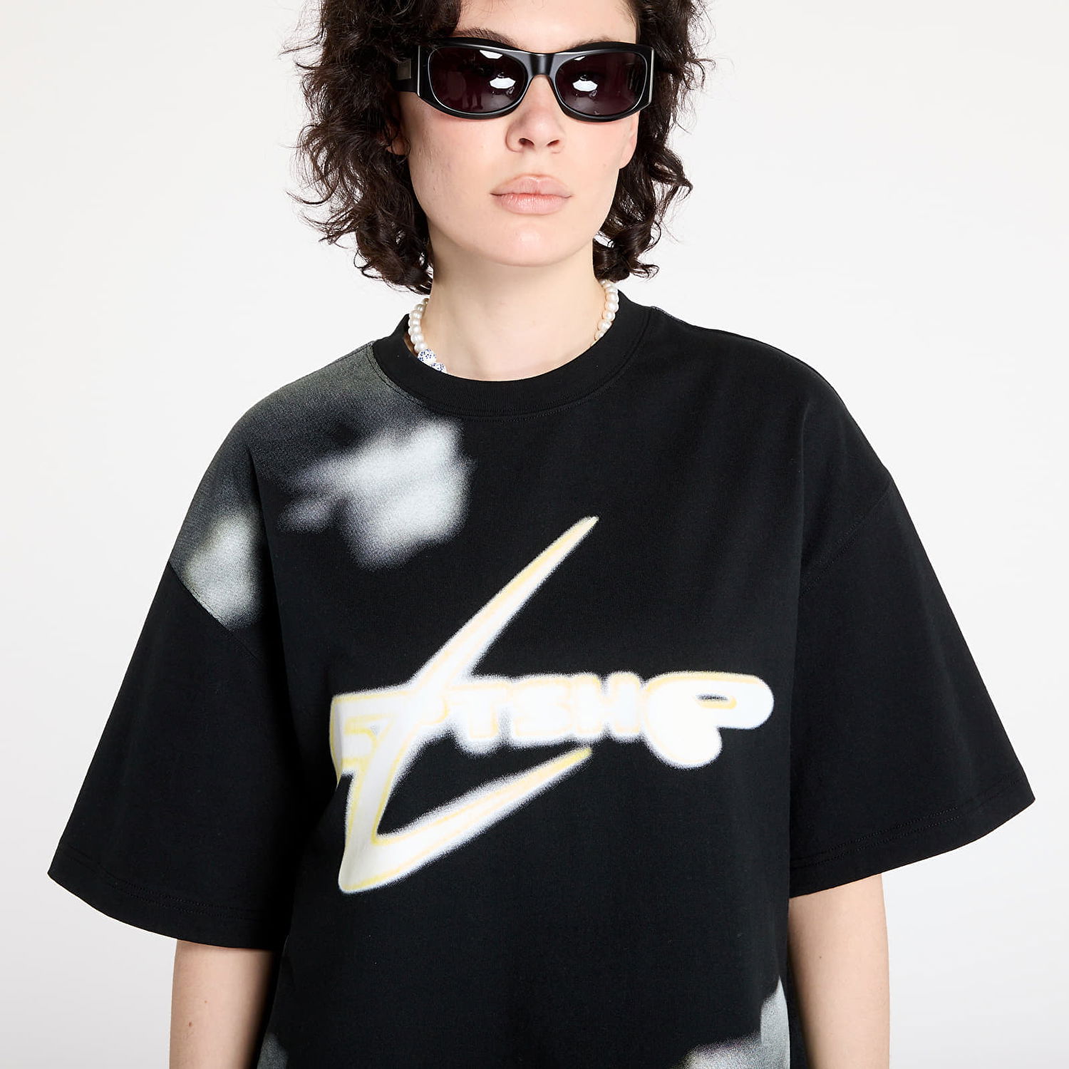 Tričko Footshop Walking Art By FTSHP Clouds Graphic T-Shirt Čierna | FTSHP_402, 1
