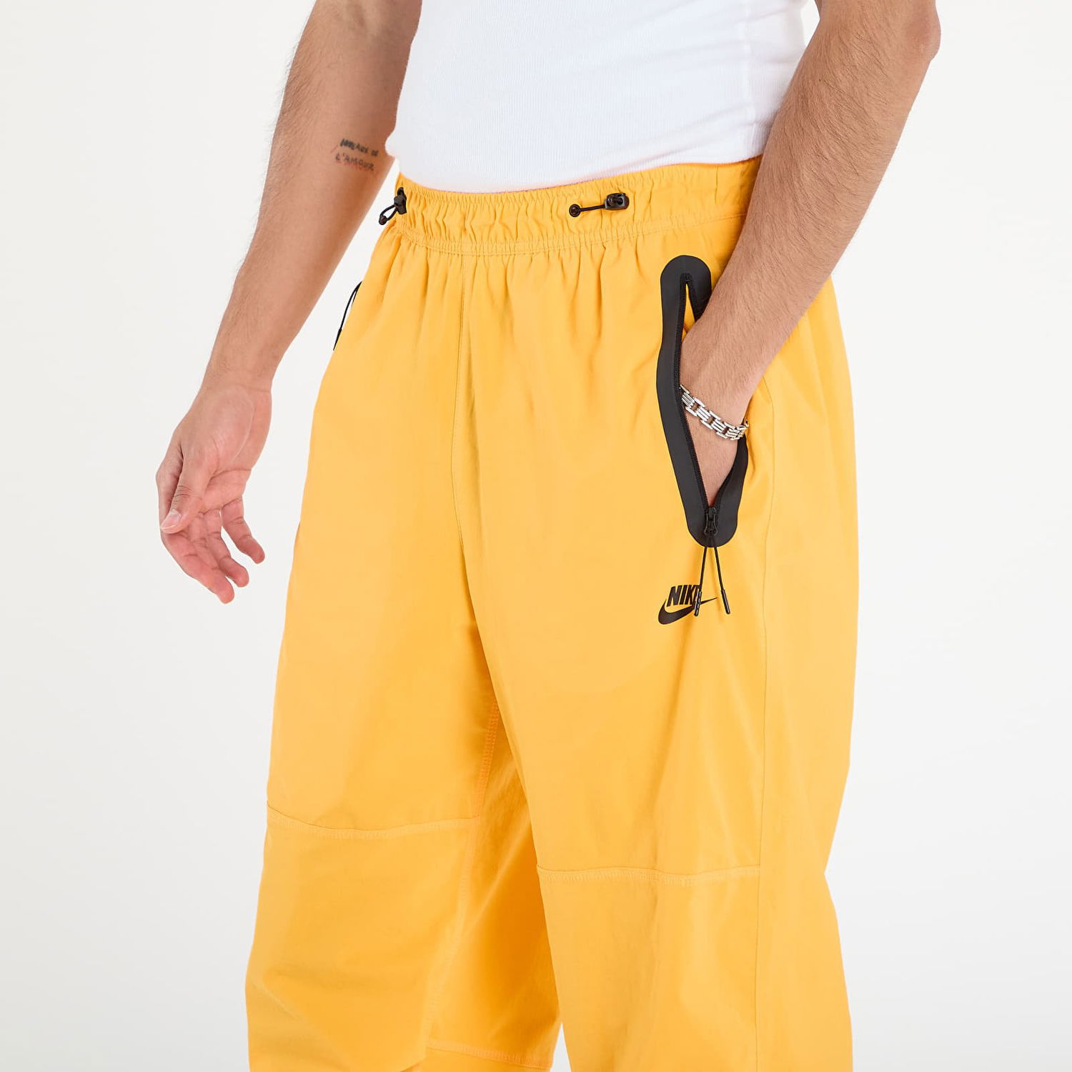 Nohavice Nike Nike Tech Woven Pants Žltá | II4615-717, 1