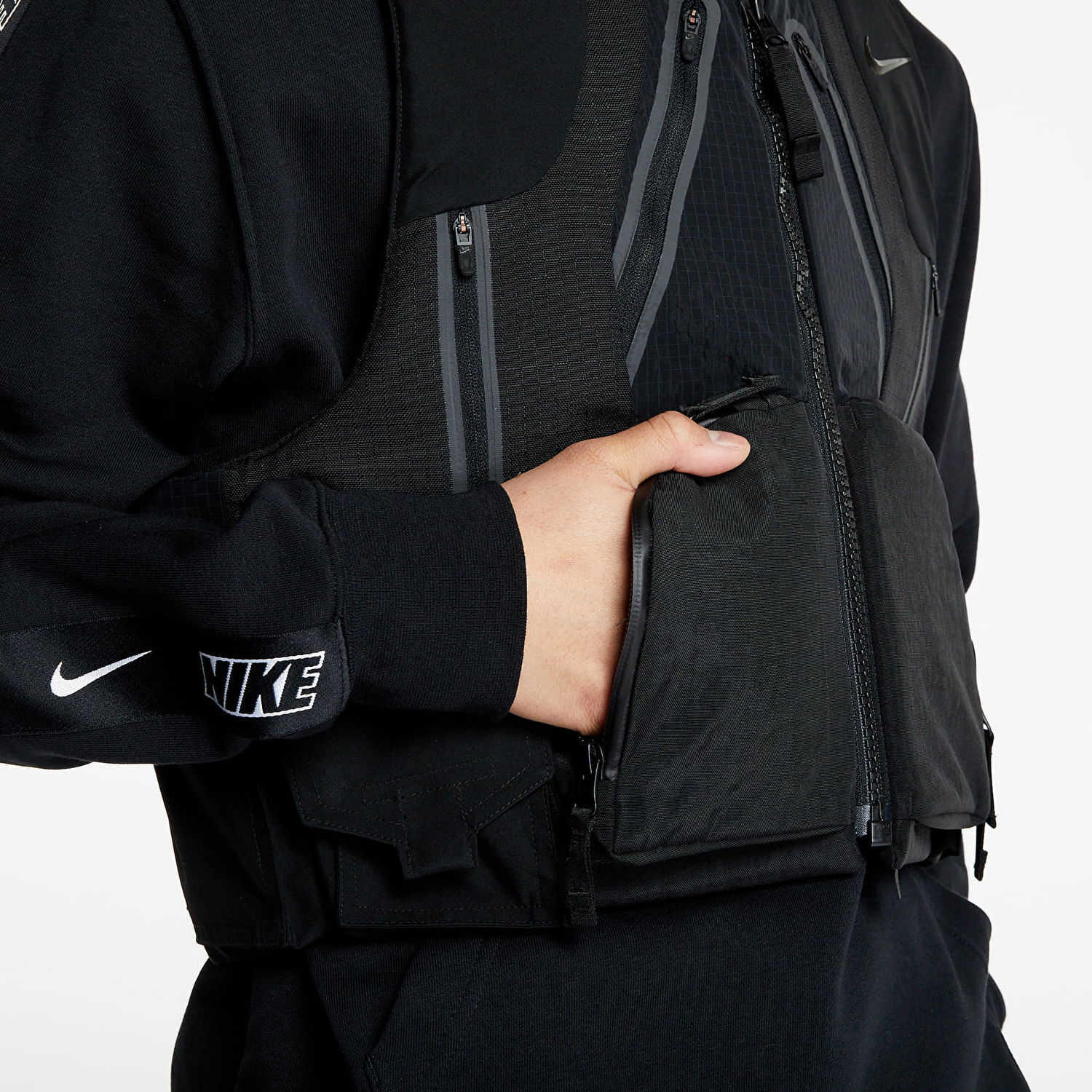 Vesta Nike Drake NRG x Nocta Vest Čierna | DA3940-010, 1