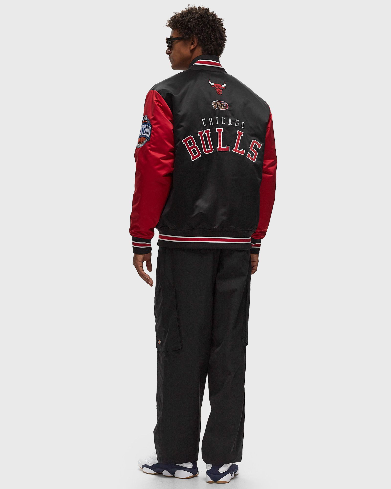 PRIMETIME HEAVYWEIGHT SATIN JACKET VINTAGE LOGO CHICAGO BULLS