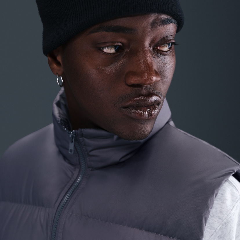 Vesta Nike Sf Club Puffer Vest Šedá | IB2977-068