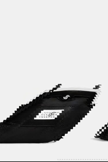 Taška cez rameno Maison Margiela Small Frame Shoulder Bag with Numeric Patch Detail Čierna | SB6WF0008.P8503.HA751, 0