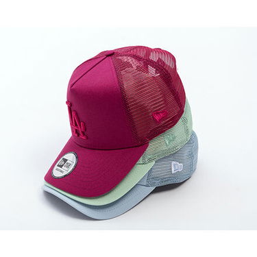 Šiltovka New Era NY Yankees MLB League Essential 9FORTY Trucker Hat Modrá | 60667395, 6