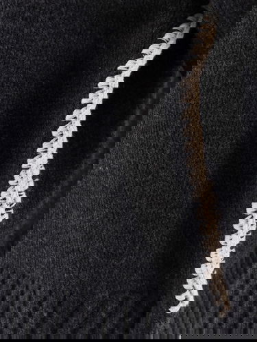Sveter TOTEME Toteme Knit Sweater with Crochet Trim Čierna | 241WRT1025YA0004074, 2