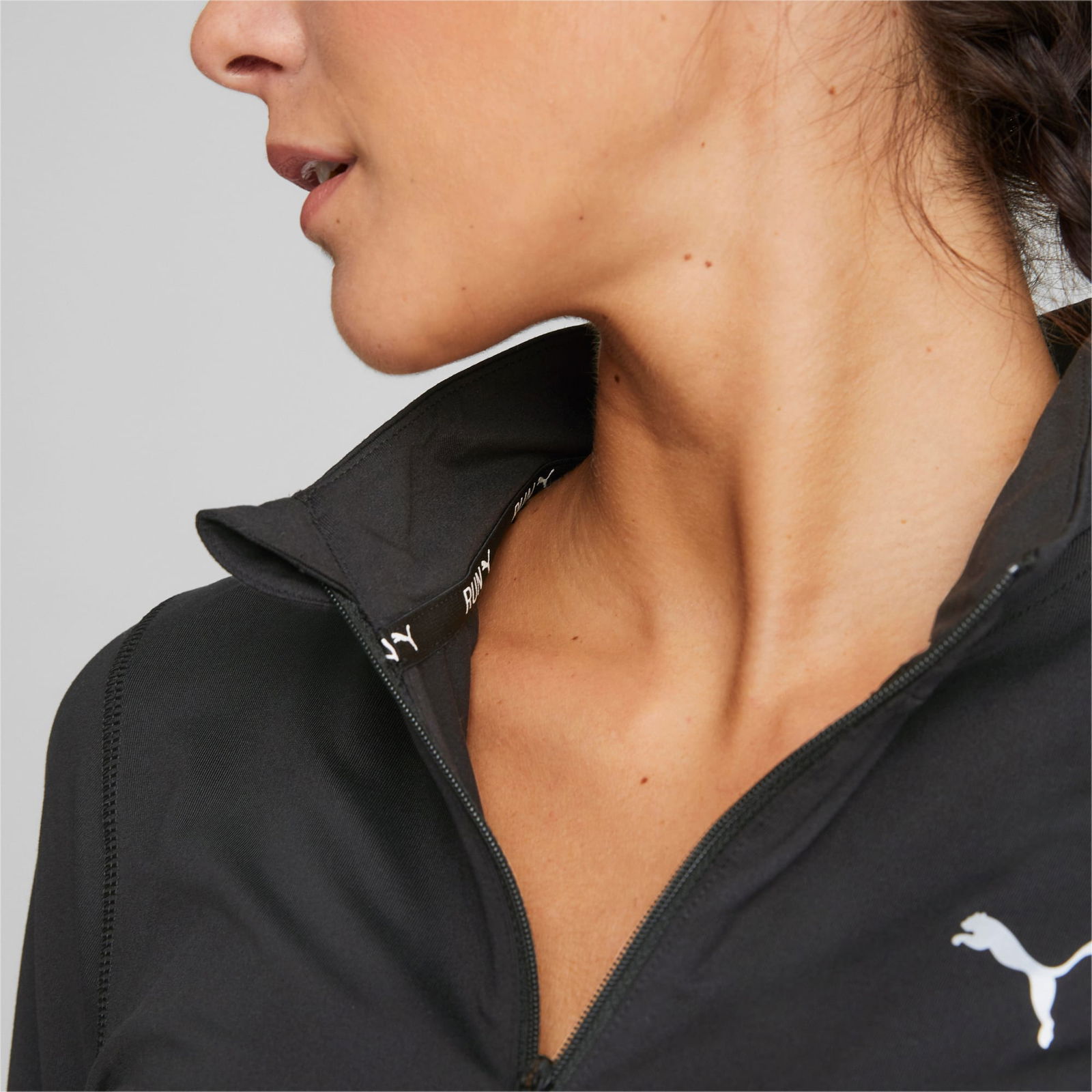 Run Favourite Quarter-Zip Running Top