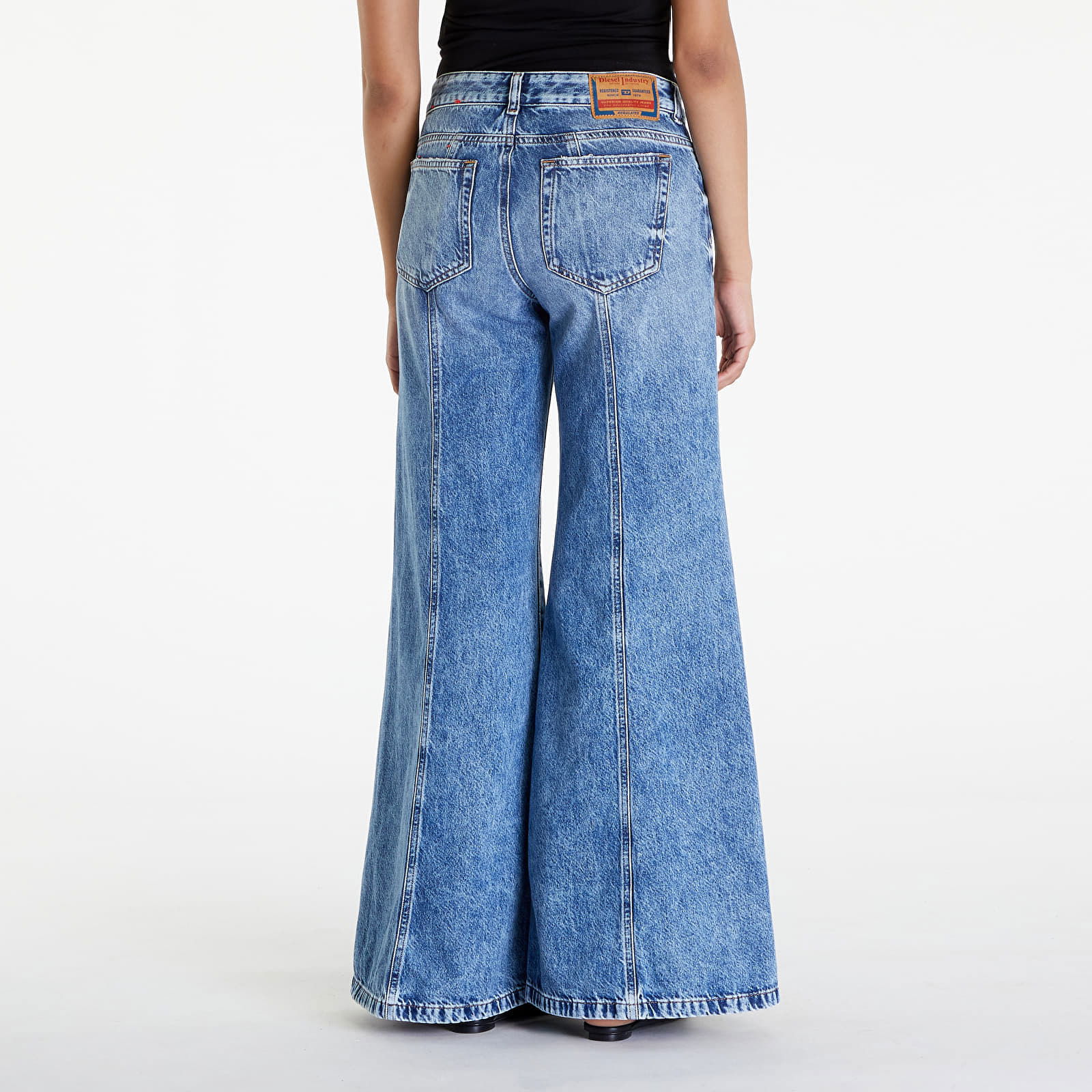 D-Akii Trousers Blue