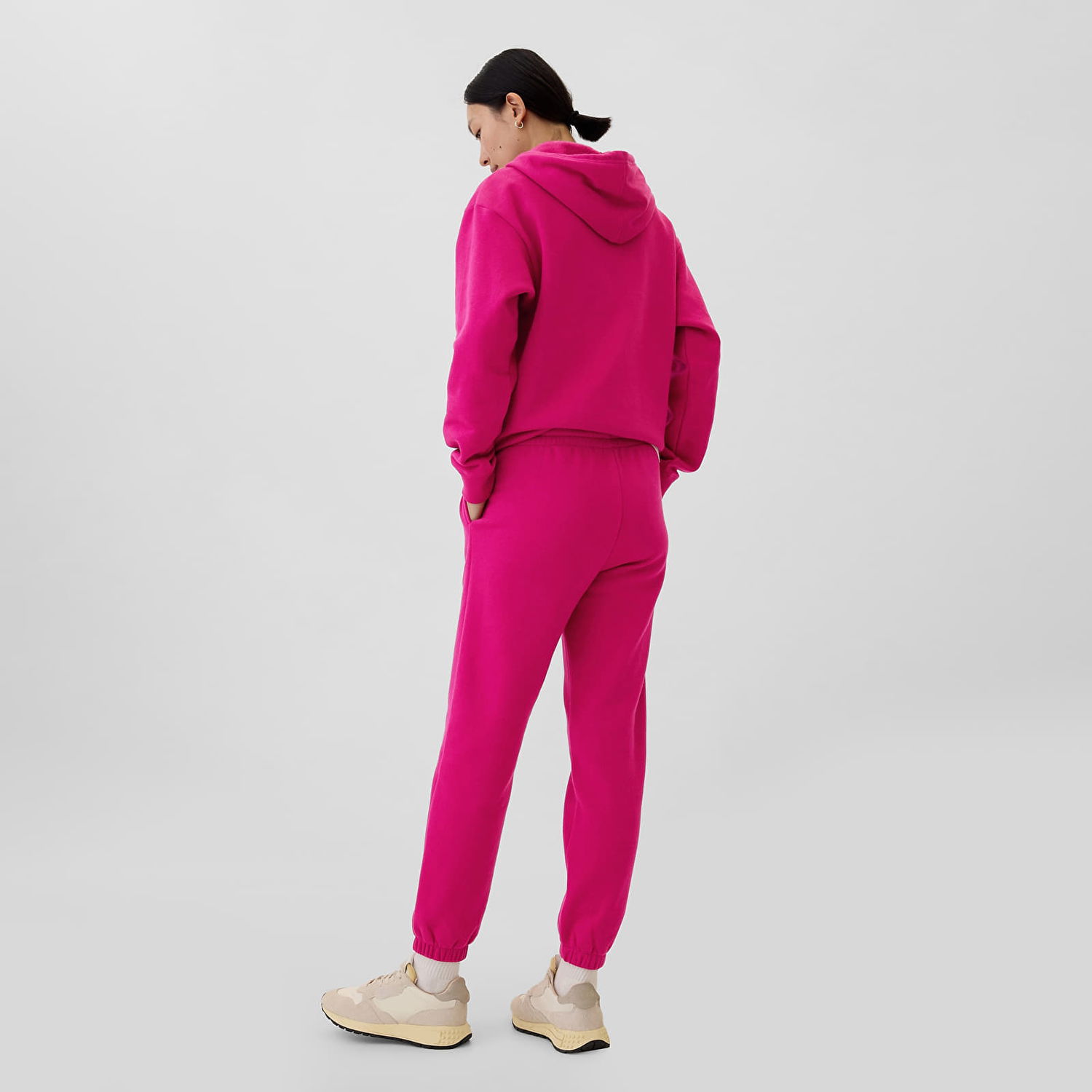 Nohavice a džínsy GAP Logo Jogger Bright Beet XS Ružová | 873023-09, 1