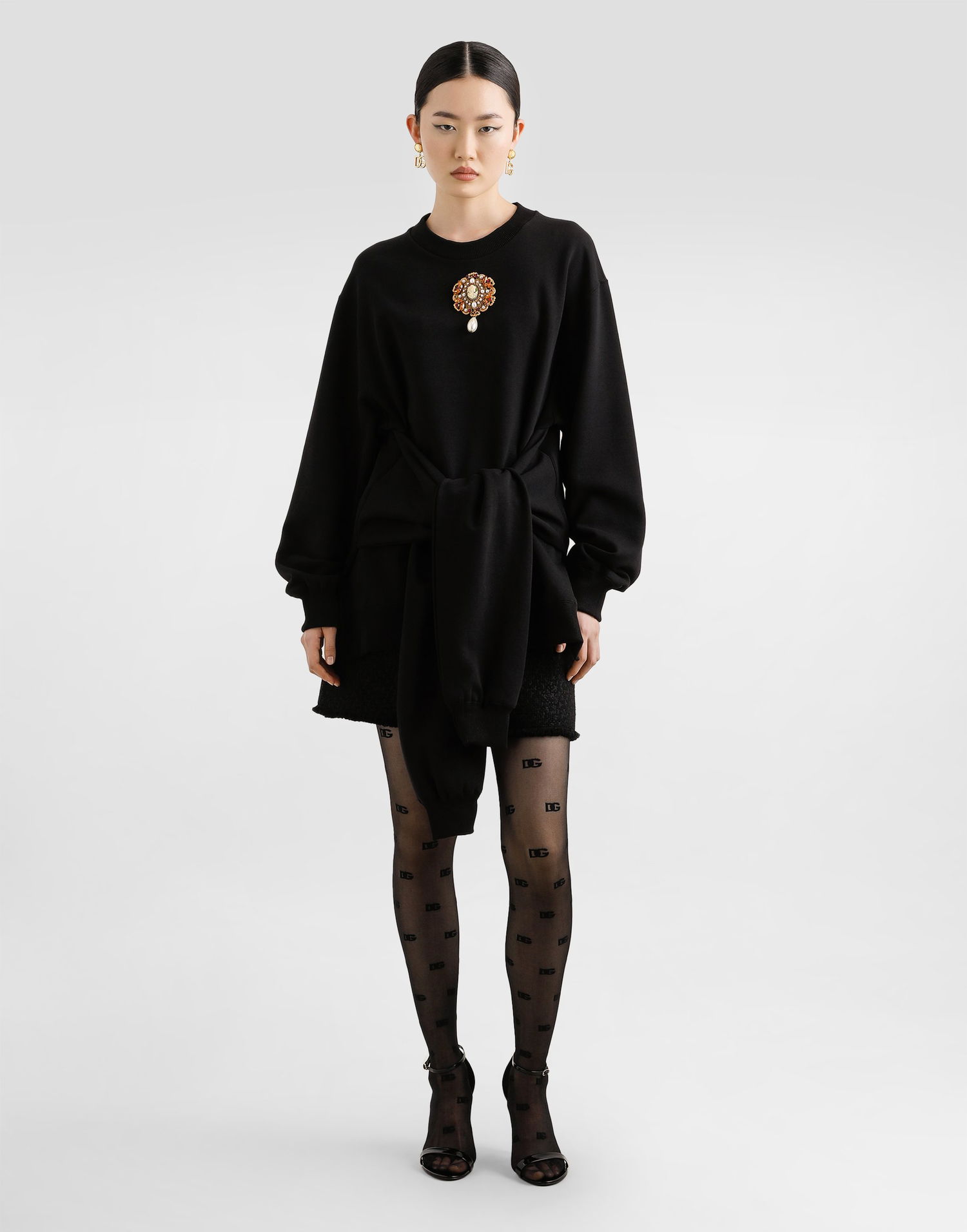 Mikina Dolce & Gabbana Dolce & Gabbana Cotton Sweatshirt with Jeweled Brooch Čierna | F9S81ZHU7DUN0000, 1