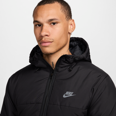 Prešívaná bunda Nike City Pack Synthetic-Fill Jacket Čierna | HF6825-010, 2