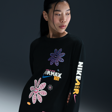 Sveter Nike Nike Sportswear Long Sleeve Loose Fit Graphic T-Shirt Čierna | HF9529-010, 0