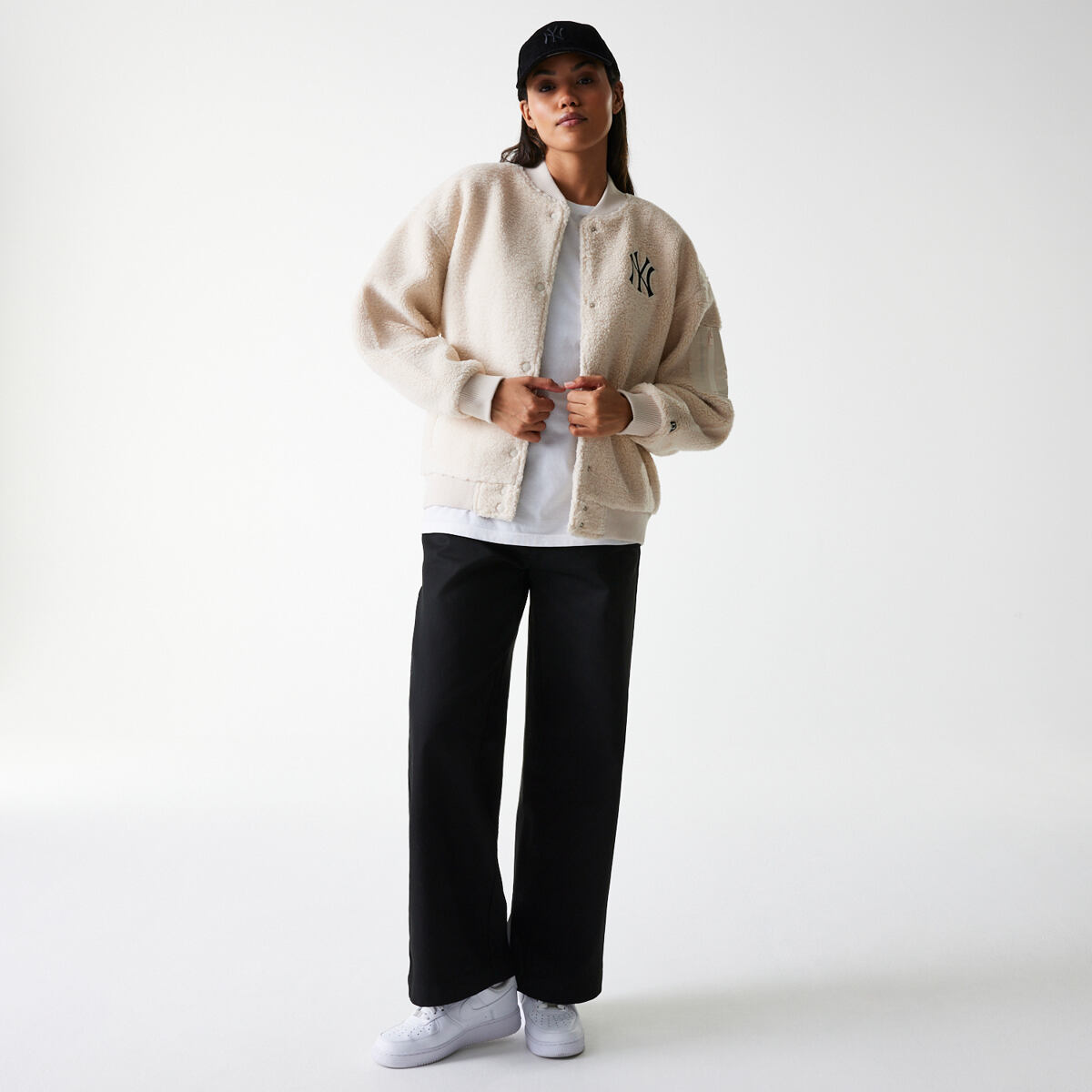 Bomber bunda New Era New Era MLB Sherpa Bomber Jacket NY Yankees Béžová | 60684447, 0