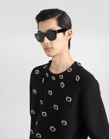 Sveter Dolce & Gabbana Embroidered Wool Round Neck Sweater With Jeweled Buttons Čierna | GXX01ZJCVWSN0000, 3