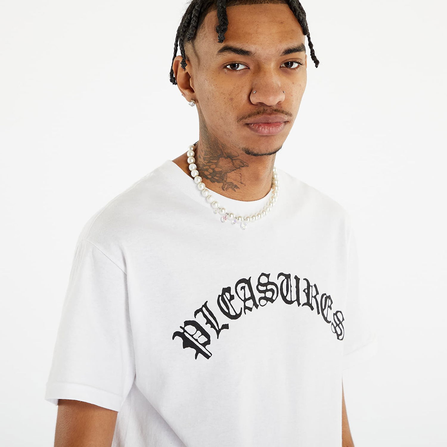 Tričko Pleasures Old E Logo T-Shirt Čierna | P23SP063 WHITE, 1