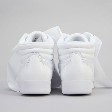 Tenisky a topánky Reebok Freestyle High Satin Bow Biela | CM8903, 3