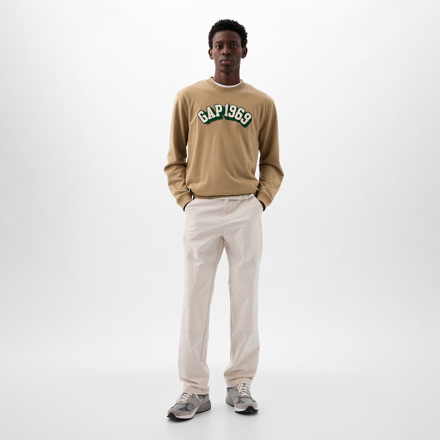 Mikina GAP Logo Crewneck Sweatshirt Perfect Khaki Zelené | 829103-08, 1