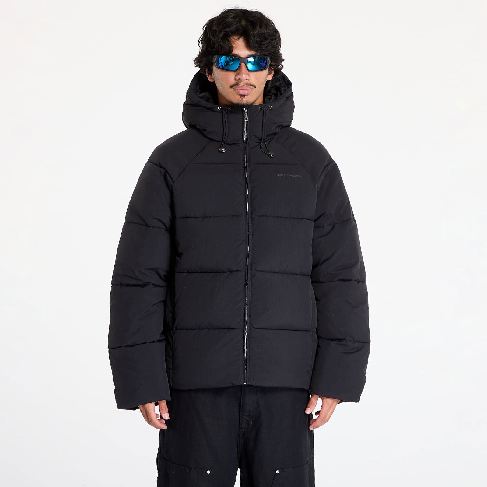 Relaxed Puffer Black