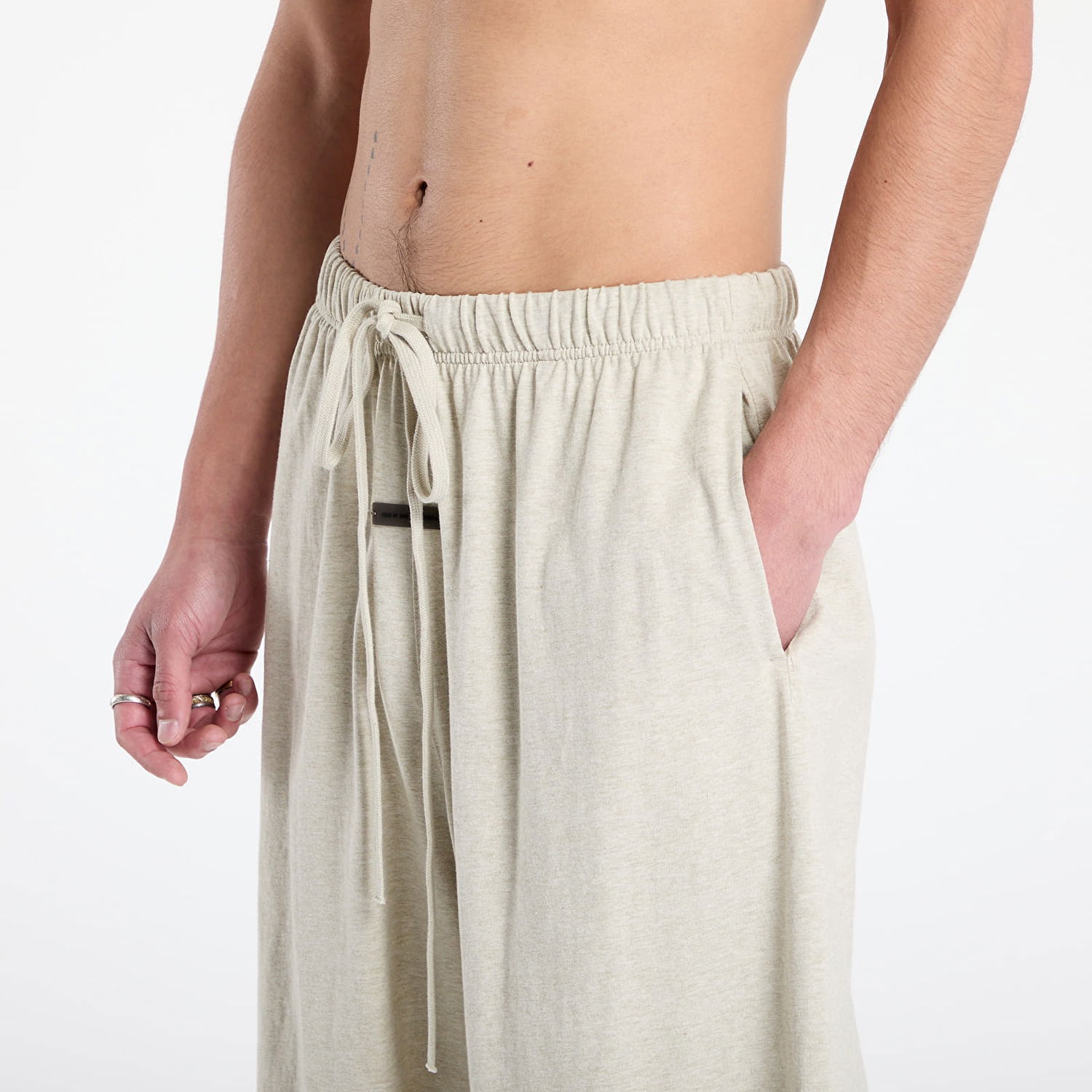 Šortky Fear of God Fear of God Essentials Relaxed Shorts Béžová | 160SP254612F-969, 1