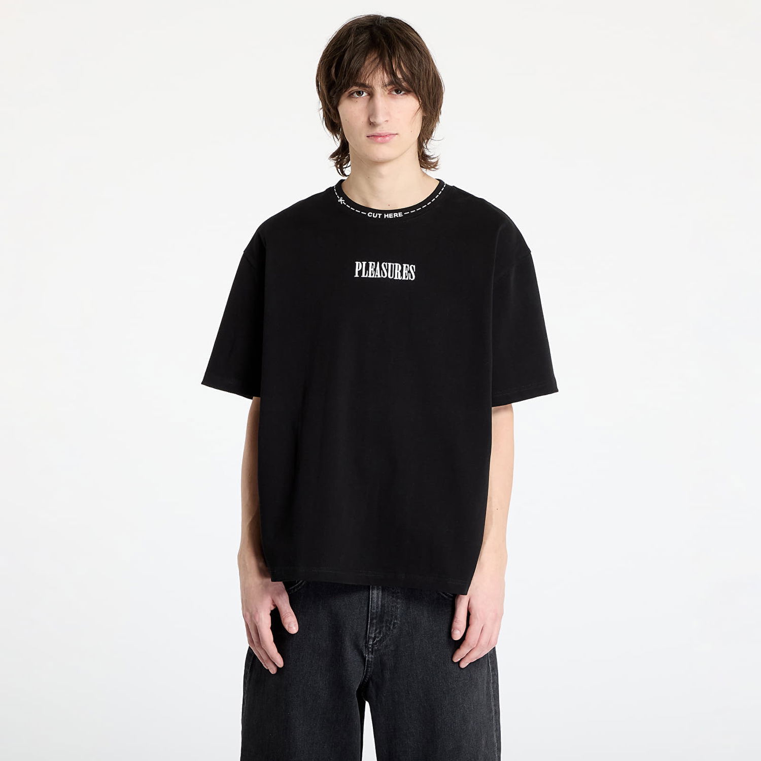 Tričko Pleasures PLEASURES Cut Here Heavyweight T-Shirt Čierna | P25SP027 BLACK, 0