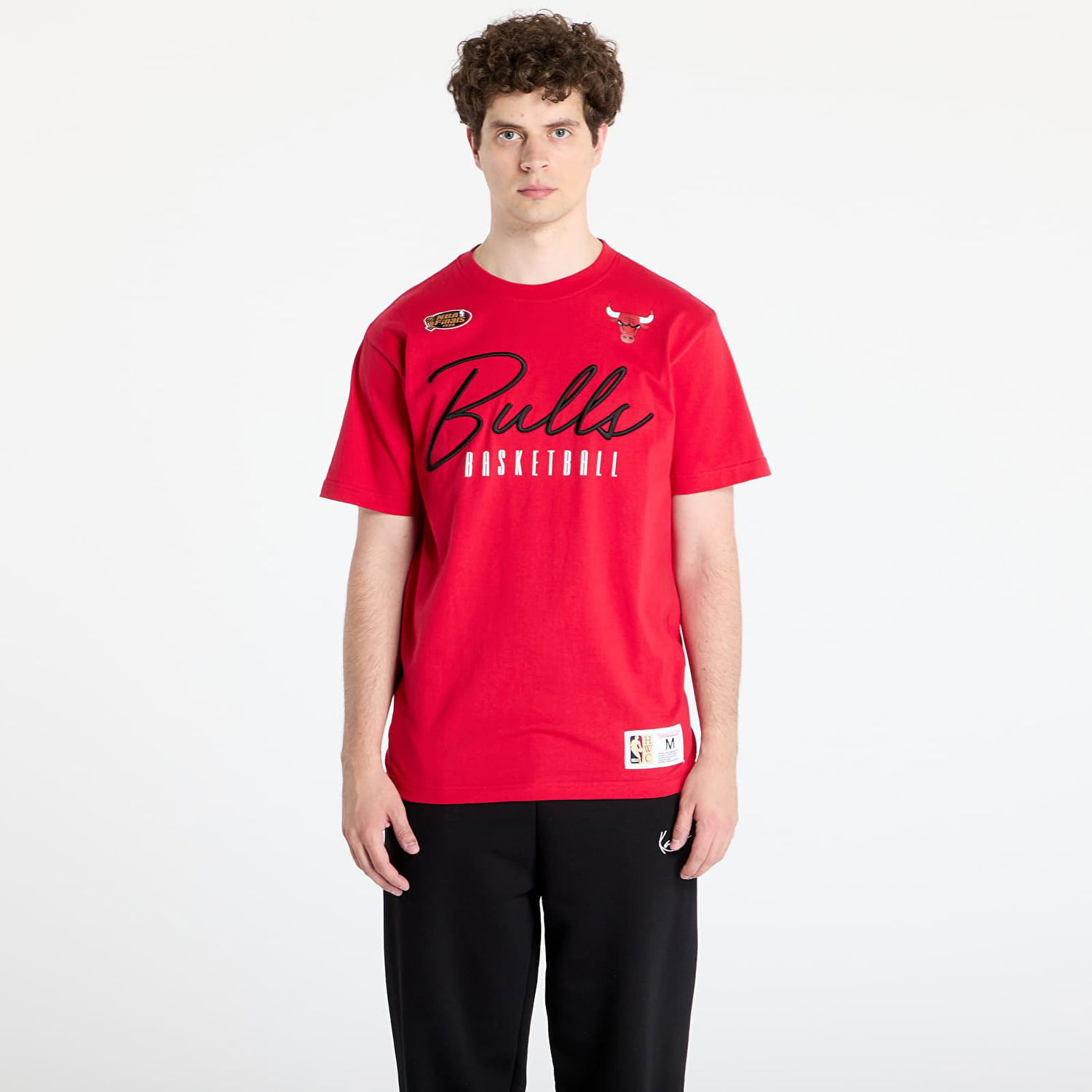 Tričko Mitchell & Ness Mitchell & Ness NBA Bulls Training Day Premium Vintage Logo Tee Červená | FC9288-CBUSCAR, 0