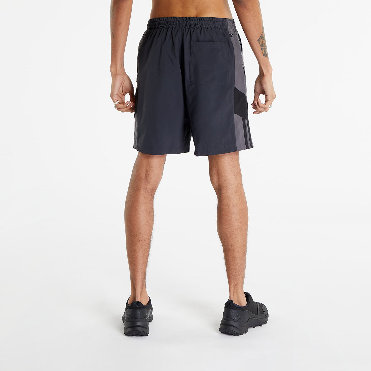 Šortky adidas Originals Adidas Rekive Short Šedá | HR8598, 1