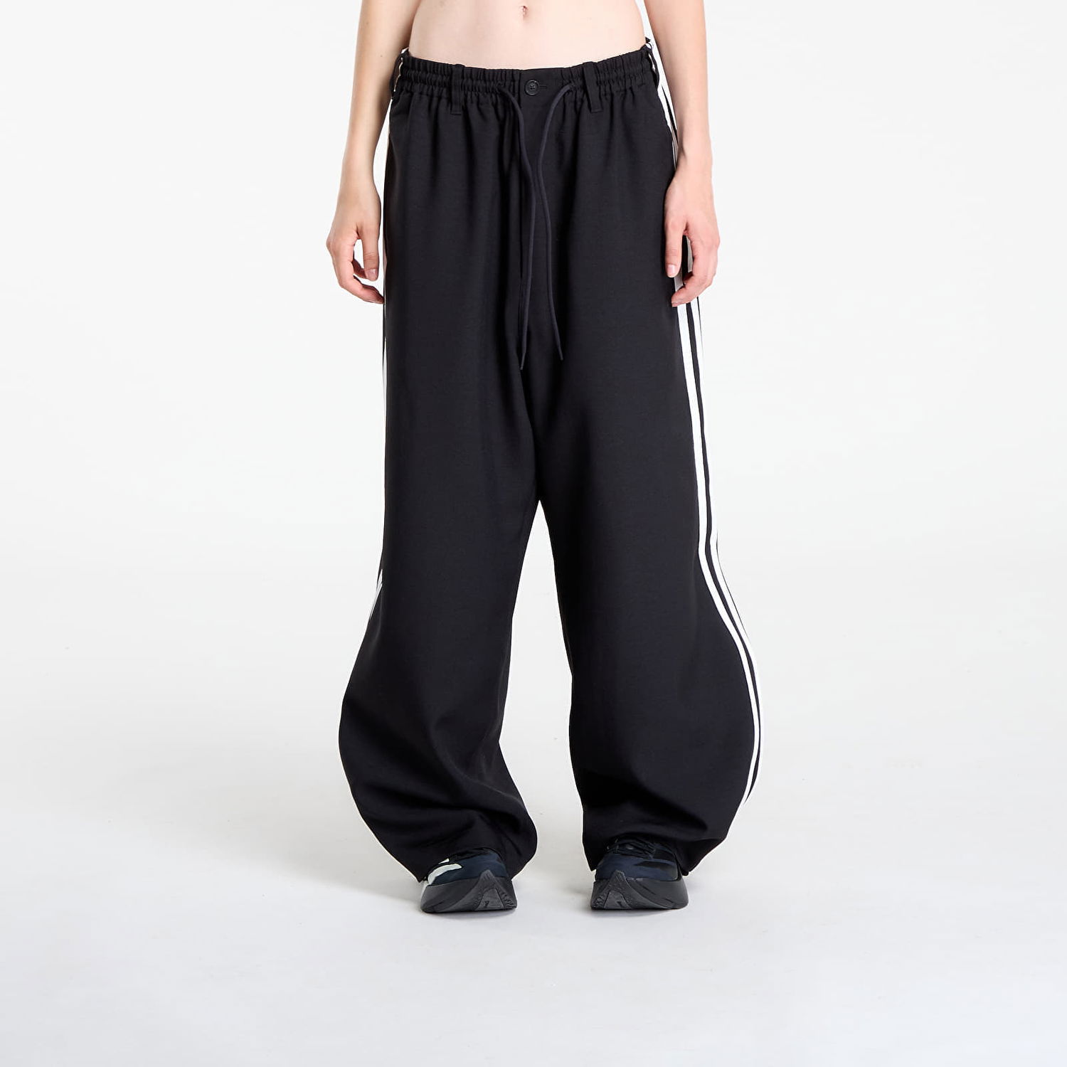 Nohavice Y-3 Y-3 Wire Wide-Leg Pants Čierna | JW7353, 1