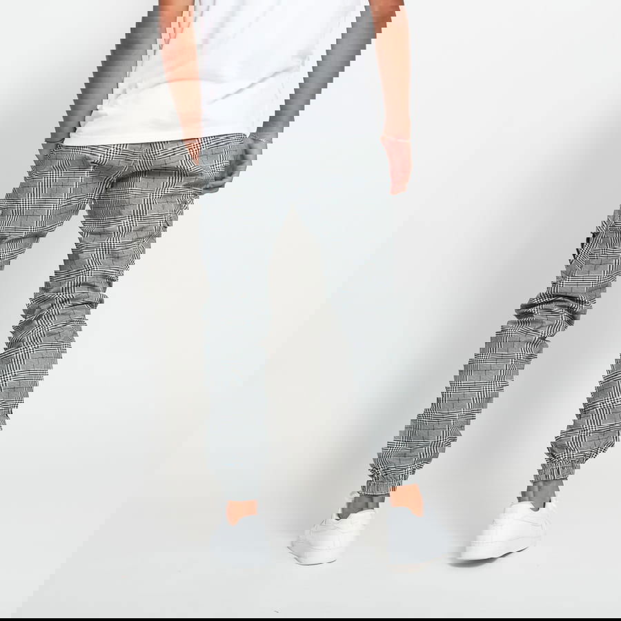 Cargo nohavice Urban Classics AOP Glencheck Cargo Jog Pants Šedá | TB3138 black, 1