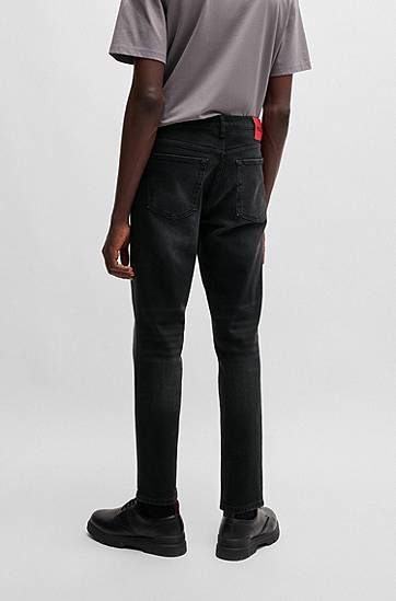 Džínsy BOSS Tapered Fit Stretch Denim Jeans Čierna | 50517492, 1
