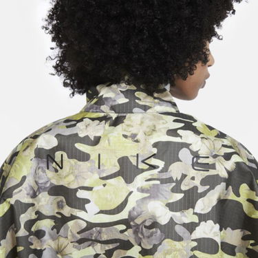 Vetrovka Nike Sportswear Woven Jacket Zelené | CZ8184-325, 3