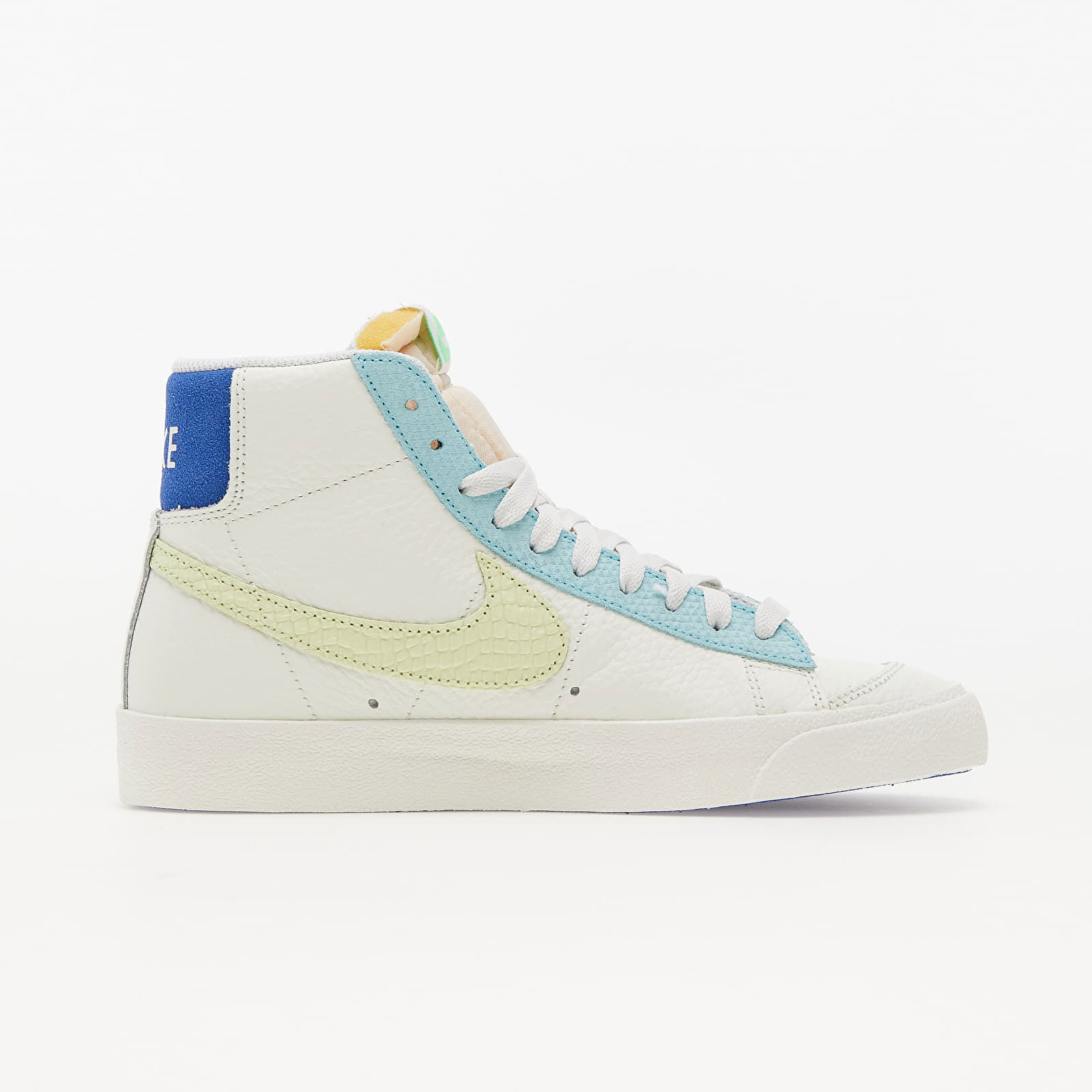 Blazer Mid '77 W