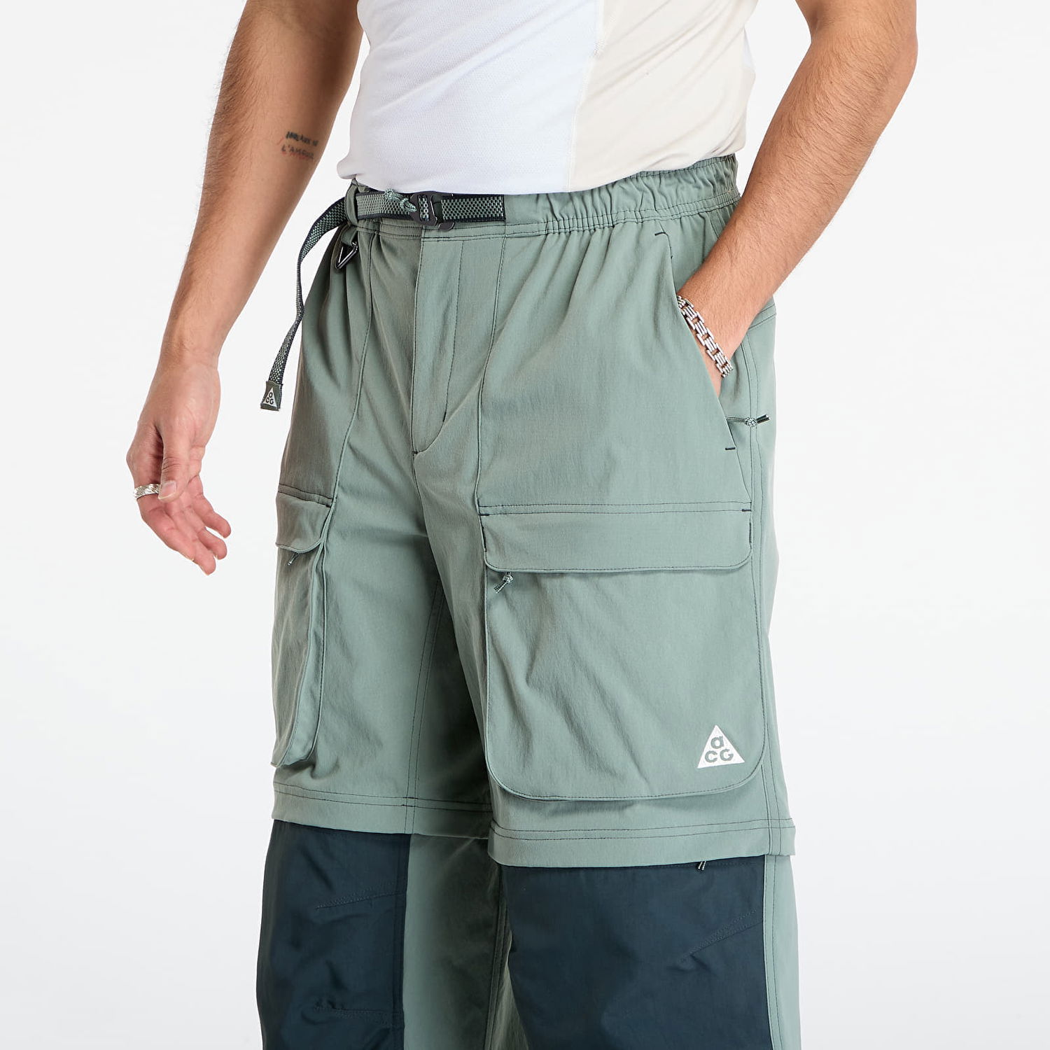 Cargo nohavice Nike ACG ACG Smith Summit Zip Cargo Pants Rôznofarebný | HV0591-364, 1
