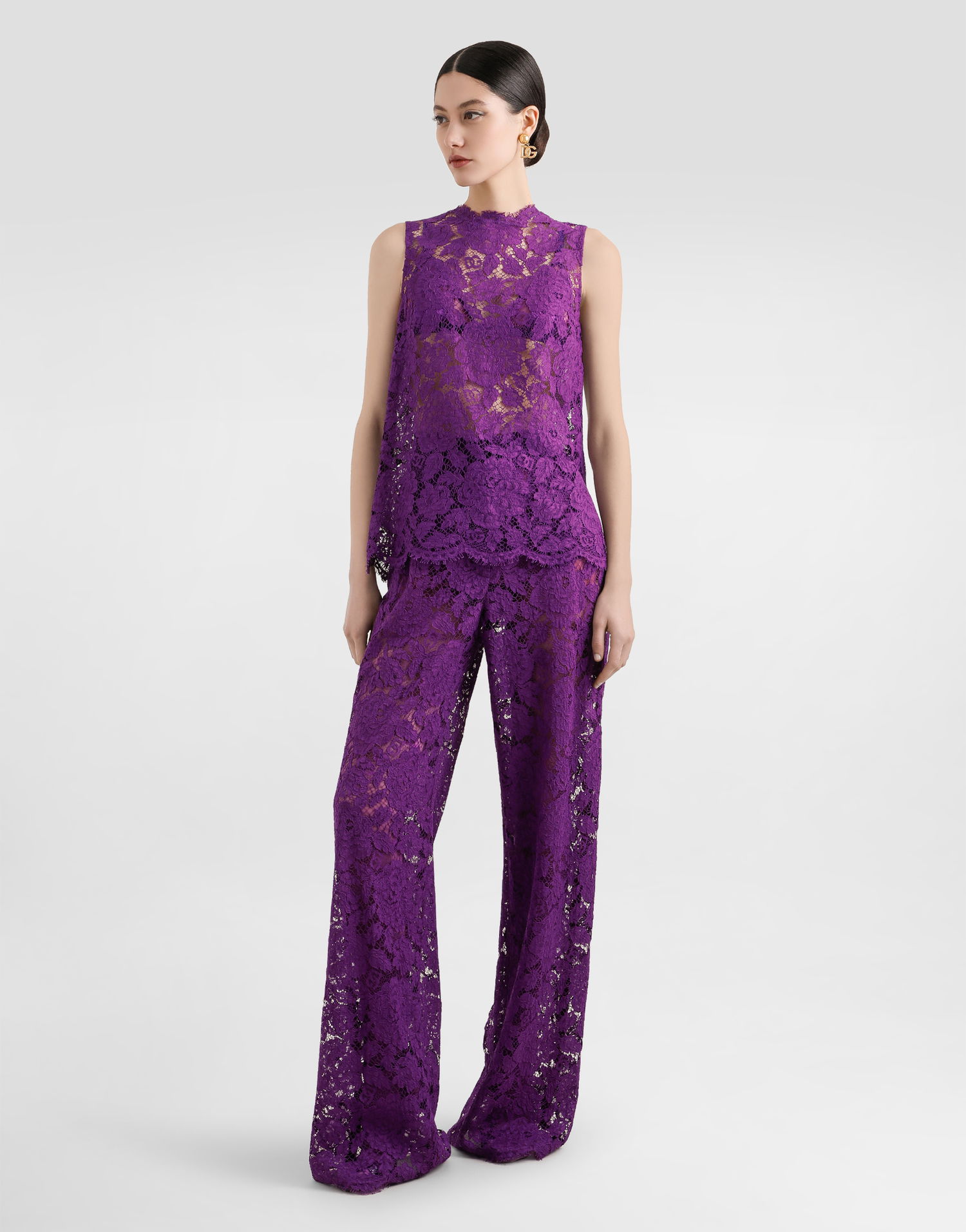 Tielko Dolce & Gabbana Dolce & Gabbana Cordonetto Floral Lace Sleeveless High-Neck Top Fialová | F73G9THLM7LF0571, 1