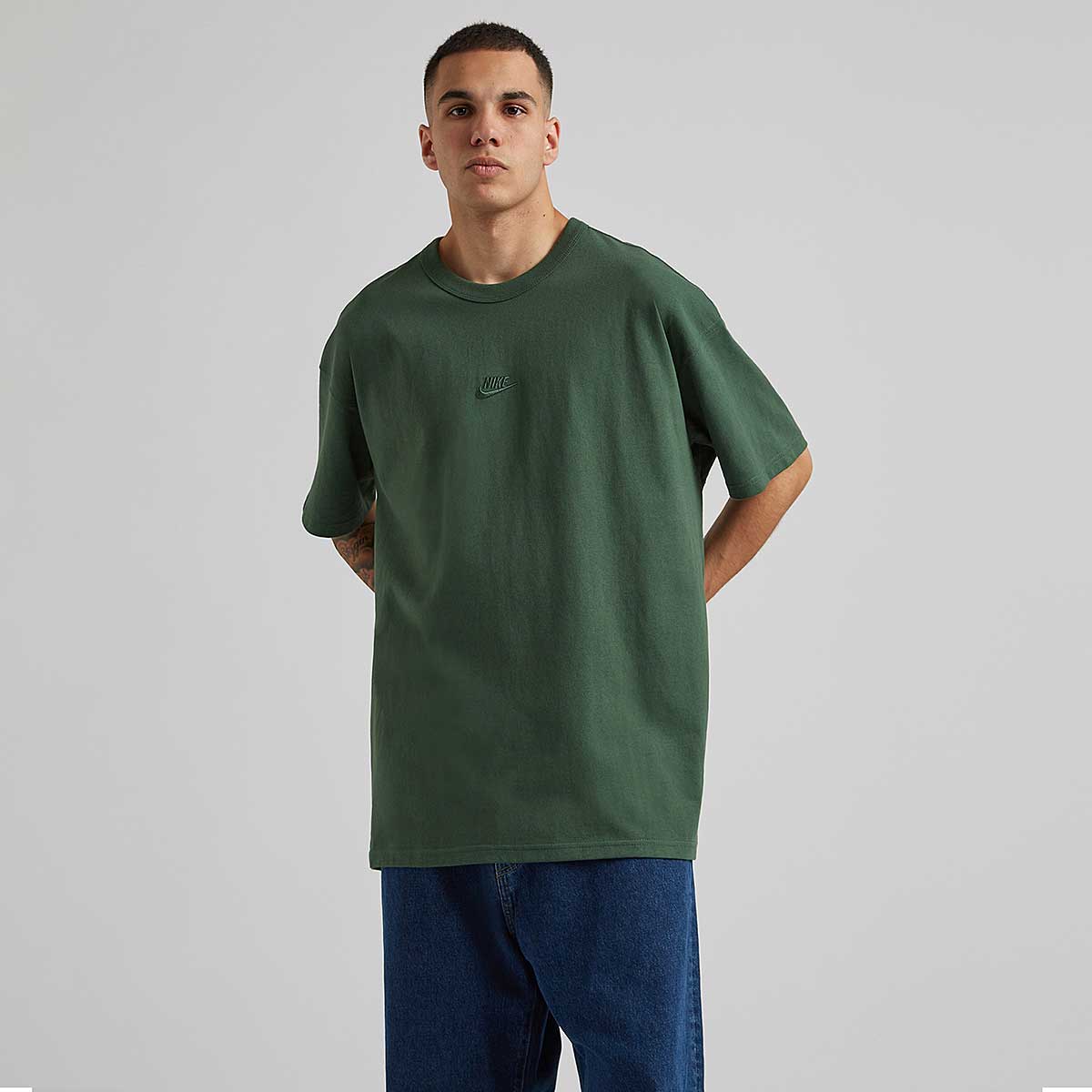 Tričko Nike Sportswear Premium Essentials T-Shirt Zelené | DO7392-323, 1
