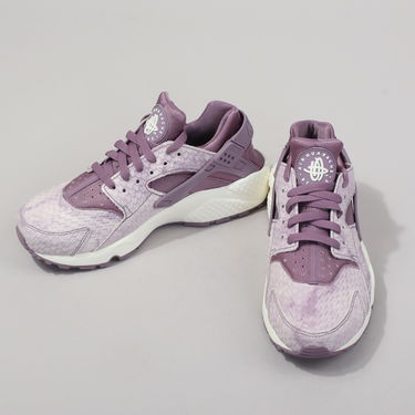 Tenisky a topánky Nike WMNS Air Huarache Run Premium Fialová | 683818-500, 2