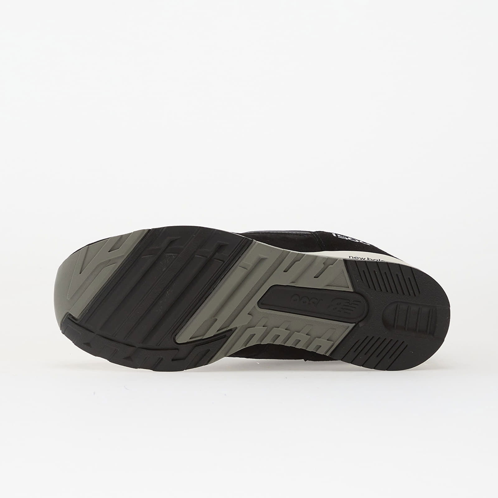 1500 PBK - Made in England