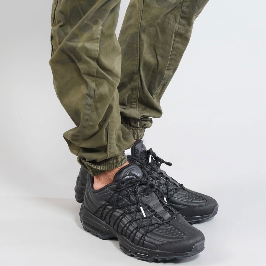 Cargo Jogging Pants