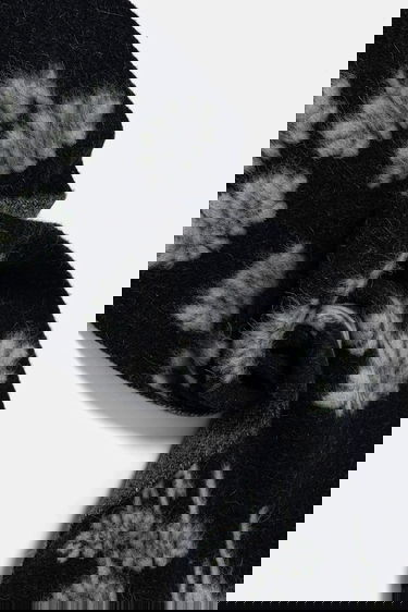 Šál 032C Wool Blend Scarf Melting Daisies Čierna | F25.UAK.3331.000, 2