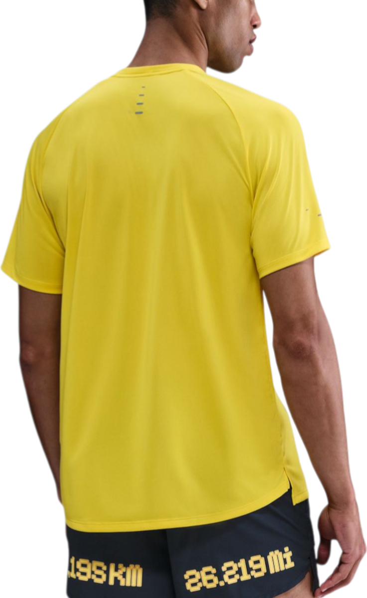 Tričko Nike Nike Stride Berlin Marathon T-Shirt Žltá | ih4069-718, 1