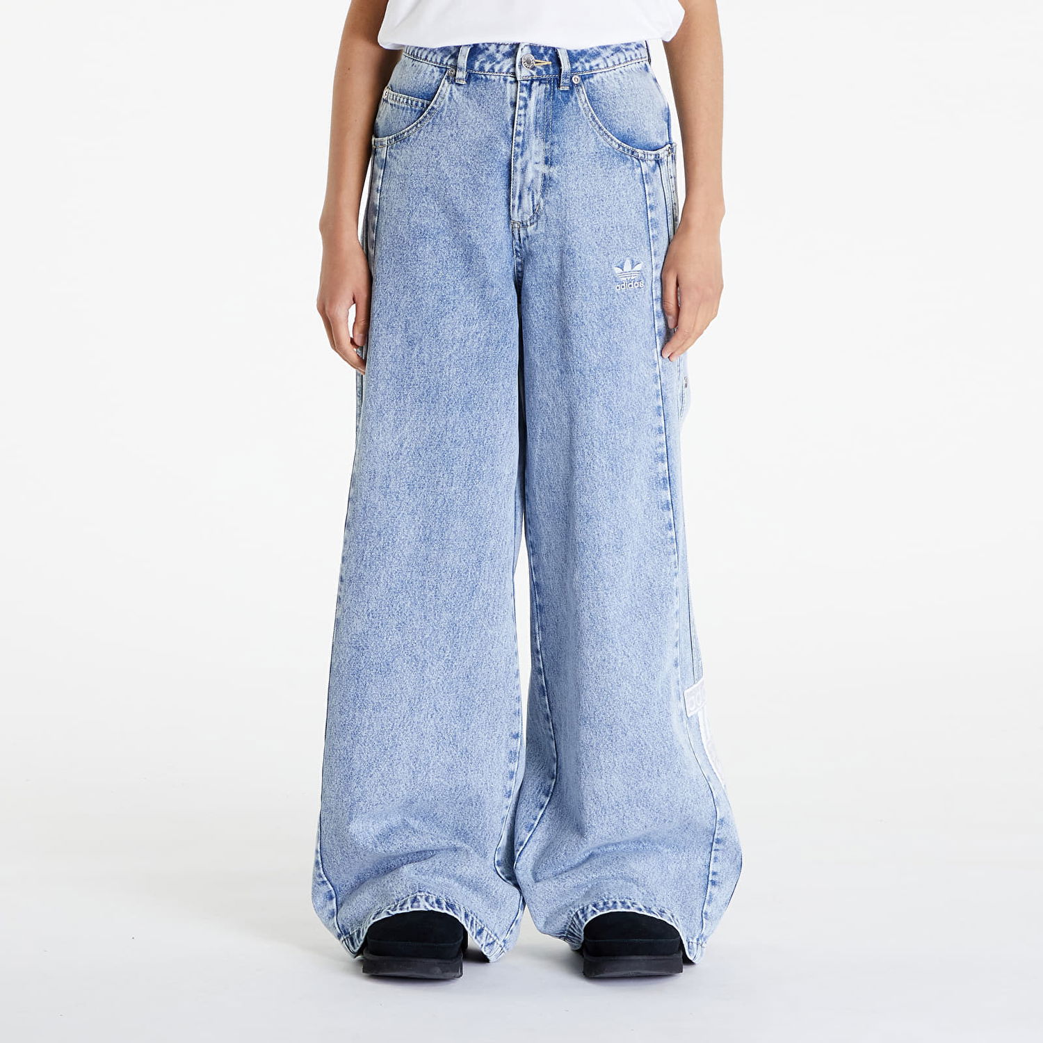 Džínsy adidas Originals Cs Denim Adibreak Pant Light Denim Modrá | IT9760, 0