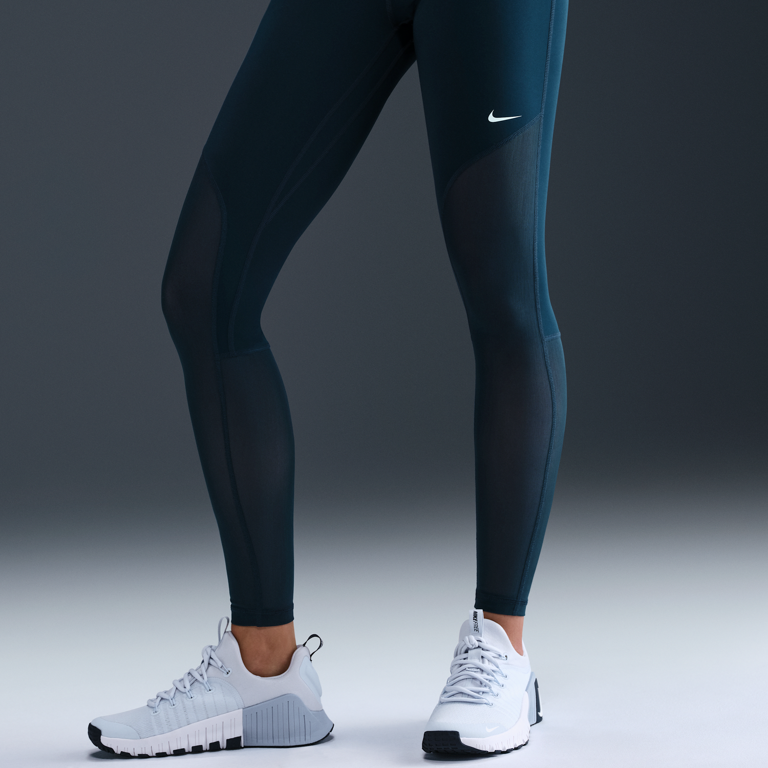 Crop Top Nike Pro Mid-Rise Mesh Panel Leggings Zelené | HJ1163-478, 1