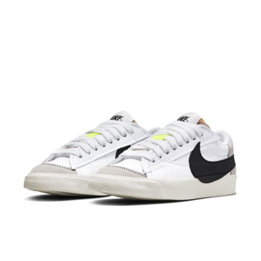 Tenisky a topánky Nike Blazer Low '77 Jumbo W Biela | DQ1470-101, 1