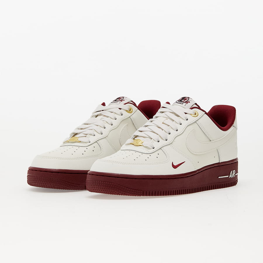 Air Force 1 40th Anniversary "Team Red"