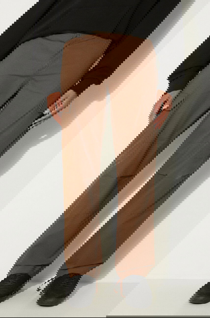 Cargo nohavice Carhartt WIP Carhartt WIP Cotton Regular Cargo Pant Hnedá | I032467.2Y02, 0