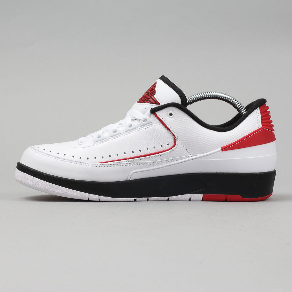 Tenisky a topánky Jordan Air Jordan 2 Retro Low ''Chicago'' Biela | 832819-101, 0
