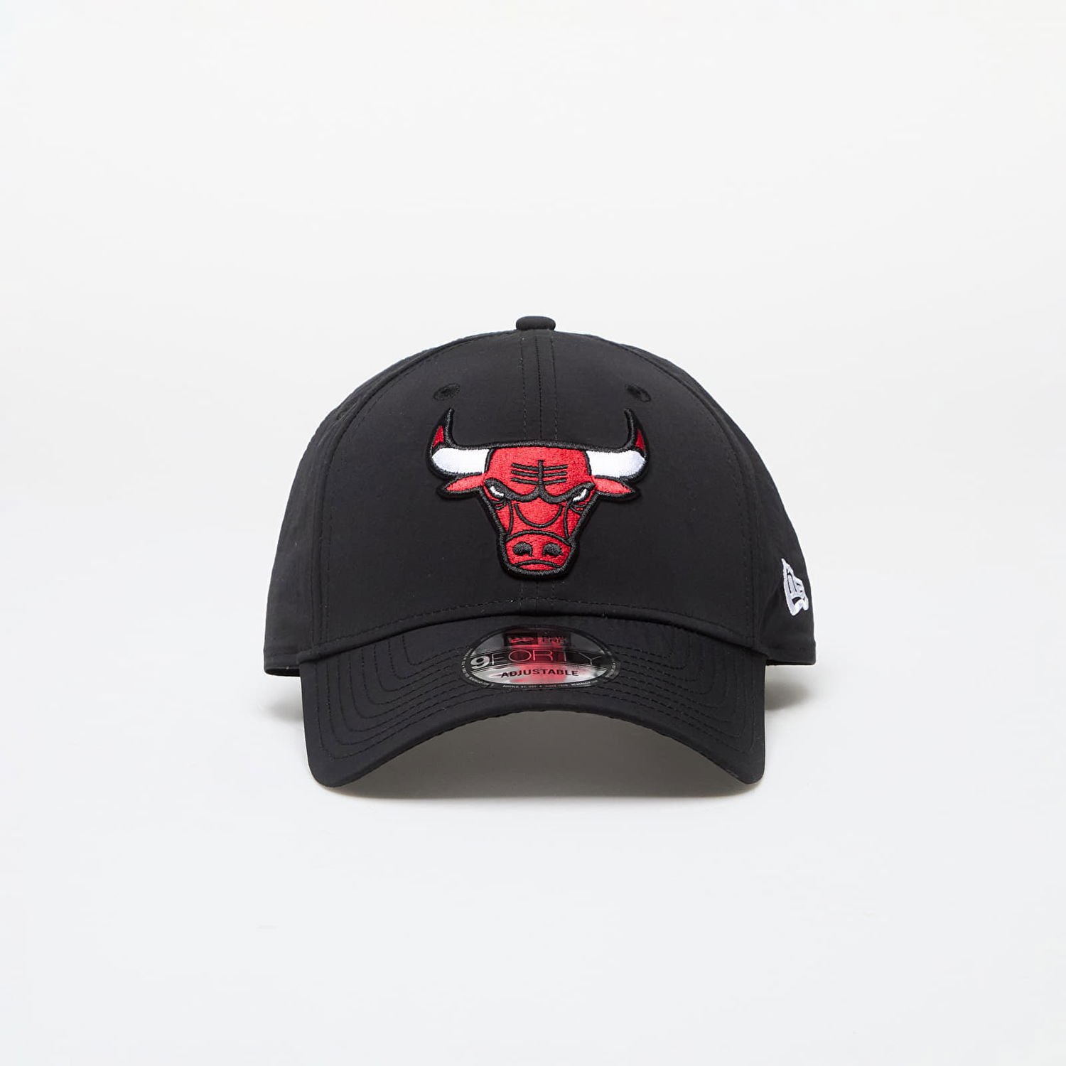 Šiltovka New Era Chicago Bulls Recycled 9FORTY Adjustable Cap Black/ Front Door Red Universal Čierna | 60565234, 0