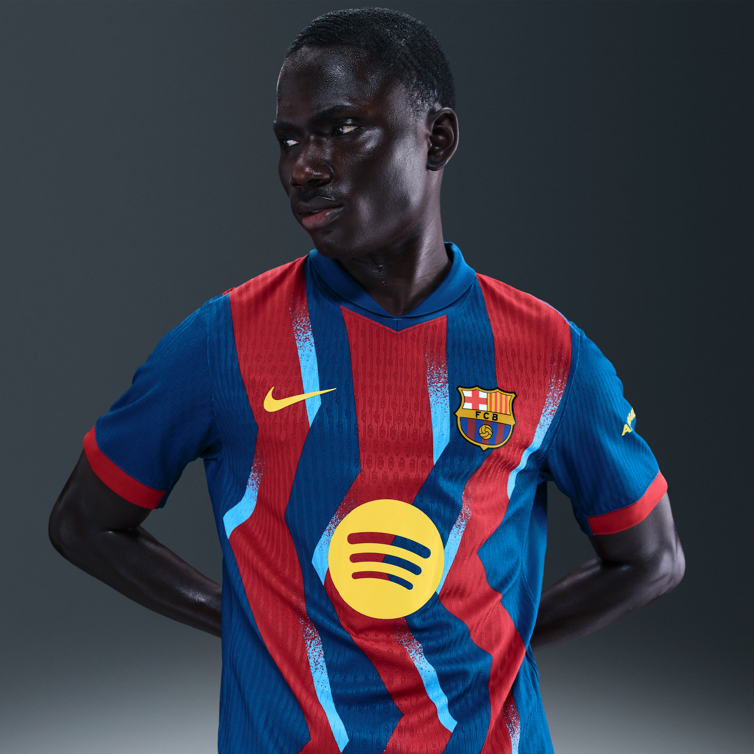 Dres Nike FC Barcelona 2025/26 Match Fourth Dri-FIT ADV Authentic Football Shirt, Polyester Rôznofarebný | FZ1311-432, 0