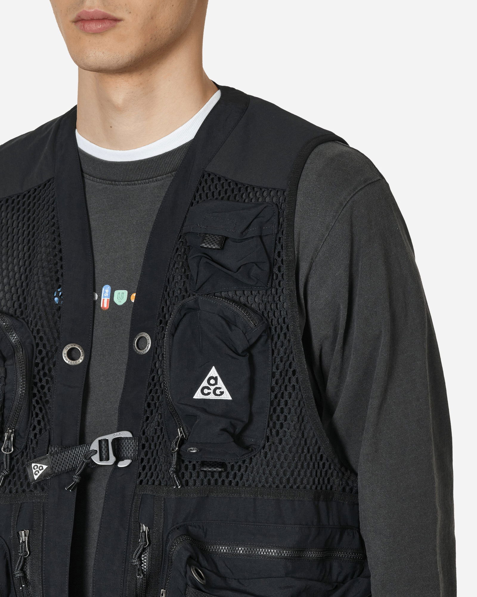 ACG Buttles Vest