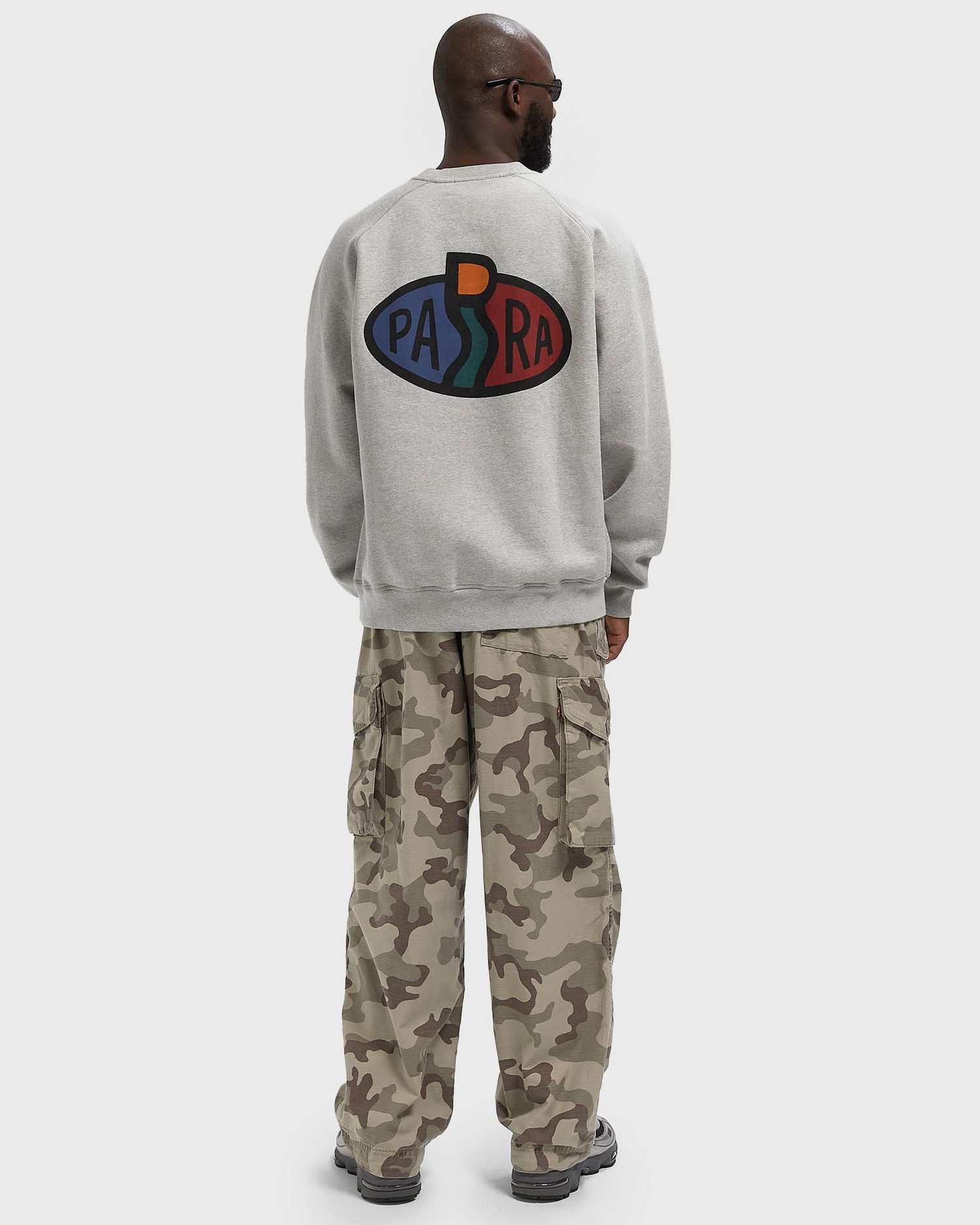 Mikina By Parra Legs logo crew neck sweatshirt Šedá | 54242, 1