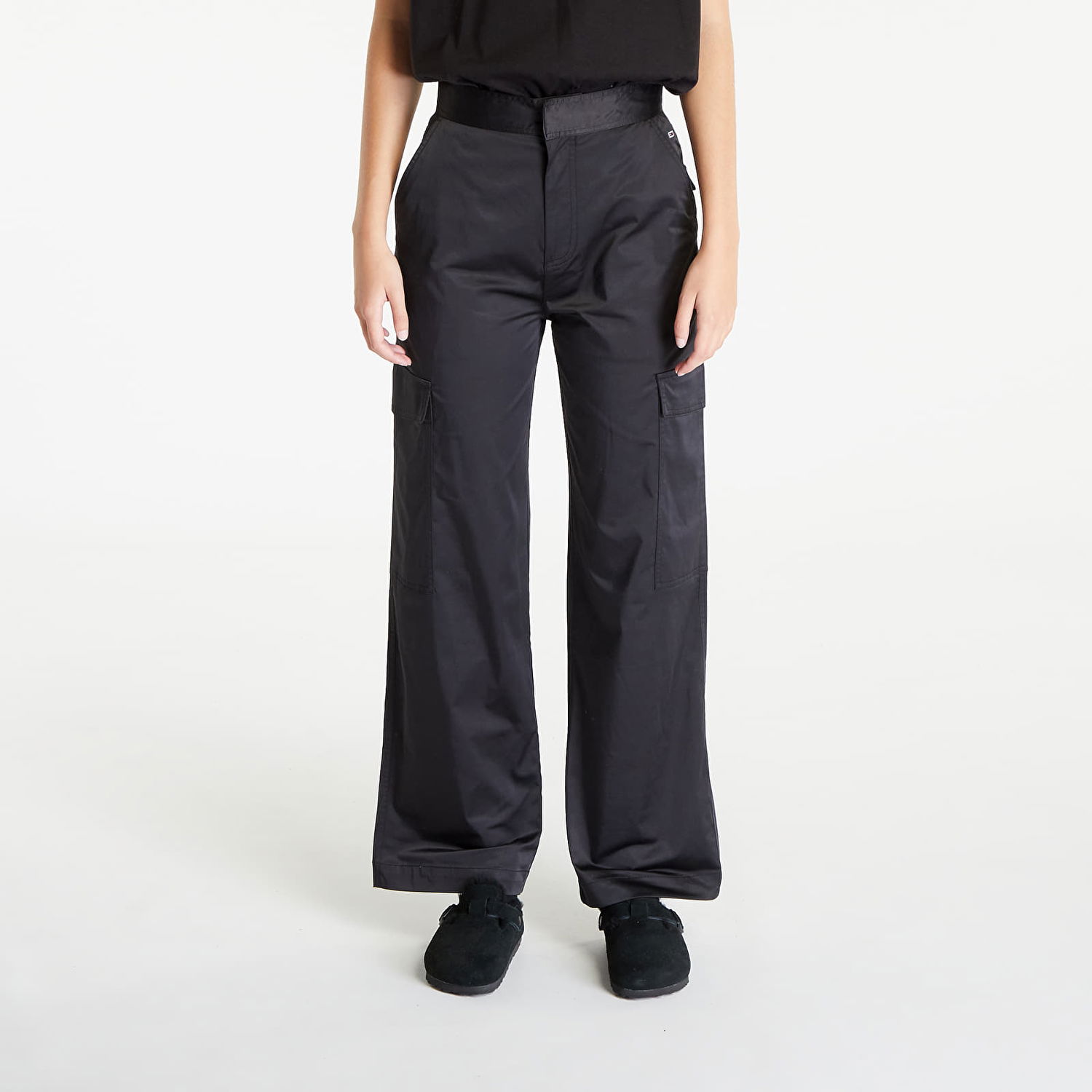 Nohavice a džínsy Tommy Hilfiger Tjw Satin Utility Čierna | DW0DW16392 BDS, 0