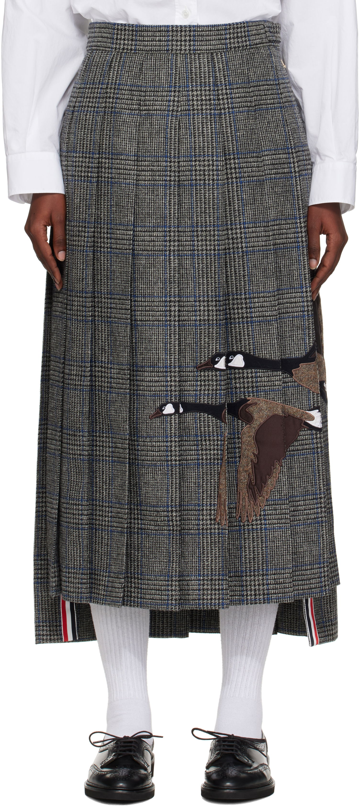 Sukňa Thom Browne Thom Browne Classic Pleated Maxi Skirt with Appliqué Šedá | FGCA24E-E1376, 0
