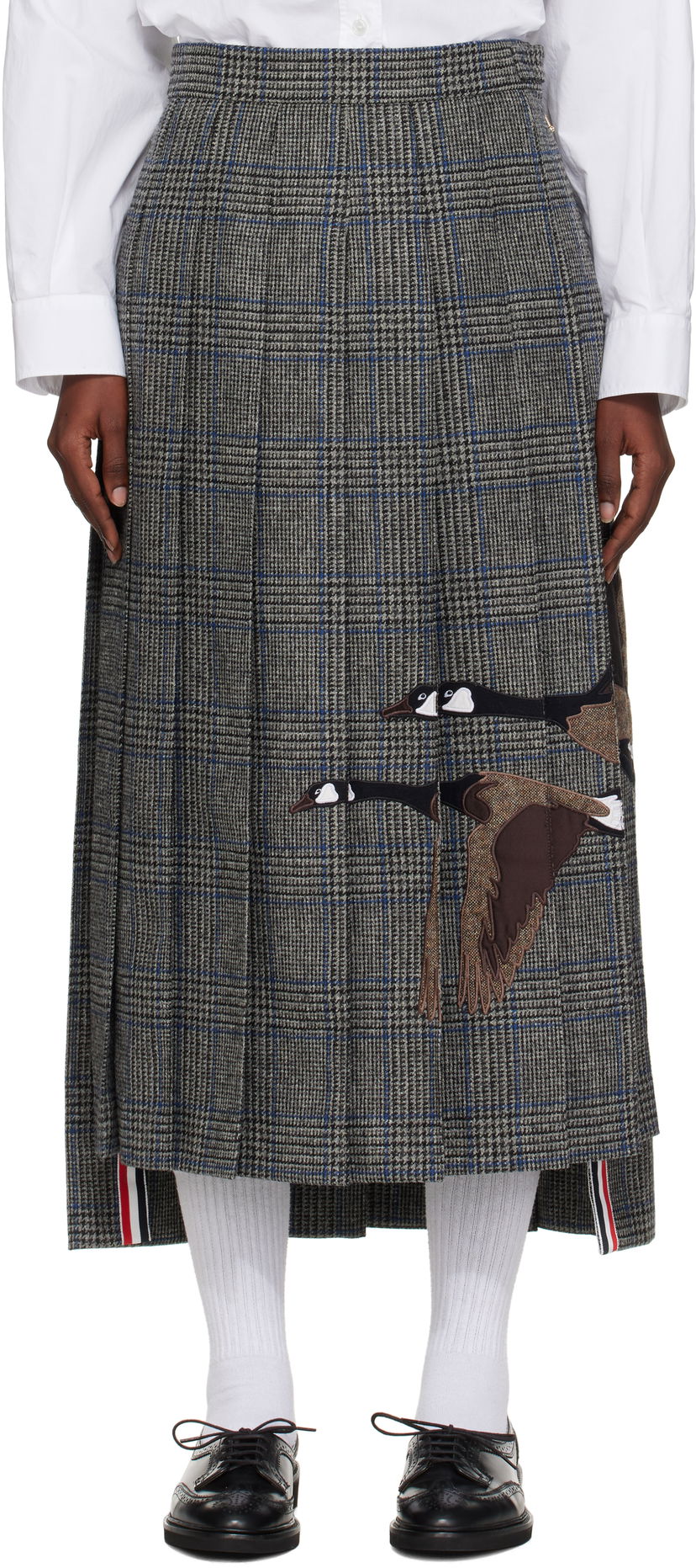 Sukňa Thom Browne Thom Browne Classic Pleated Maxi Skirt with Appliqué Šedá | FGCA24E-E1376